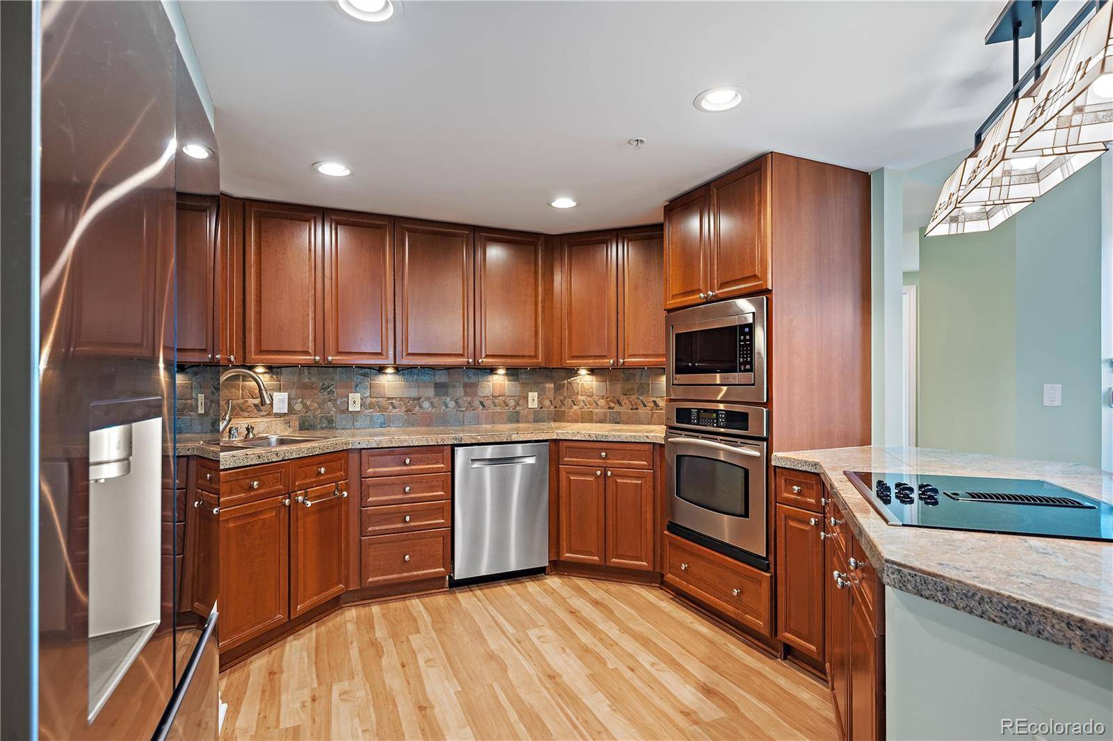 Denver, CO 80237,8100 E Union AVE #614