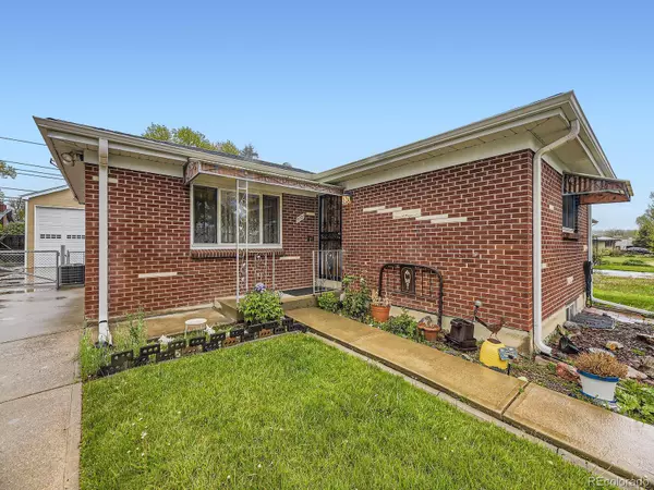 Arvada, CO 80002,5721 Everett ST