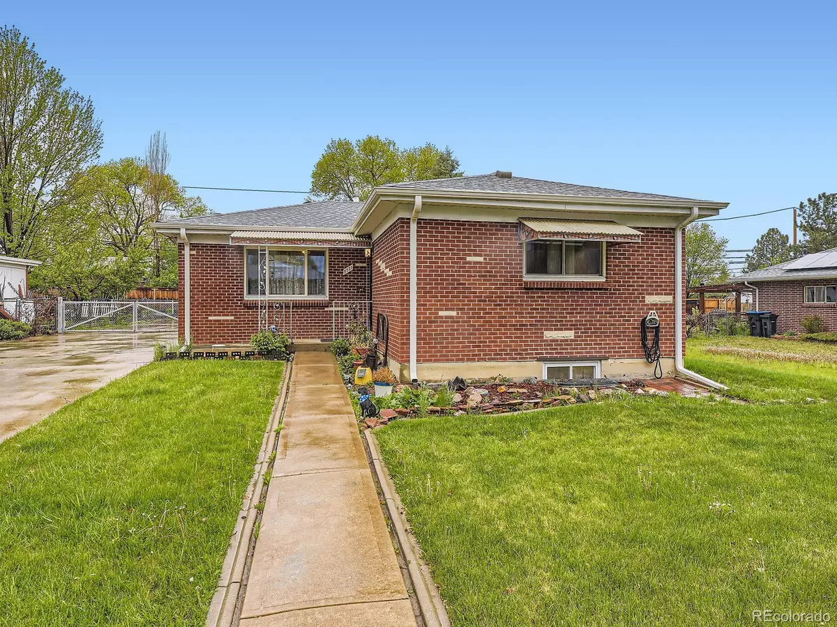 Arvada, CO 80002,5721 Everett ST