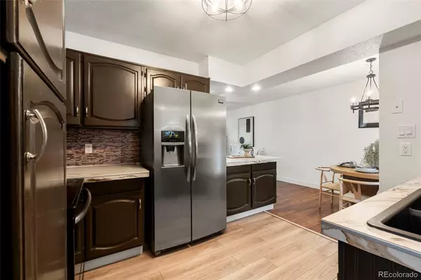 Denver, CO 80221,1120 Dakin ST