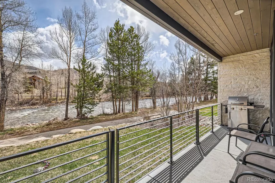 930 Blue River Pkwy #812, Silverthorne, CO 80498