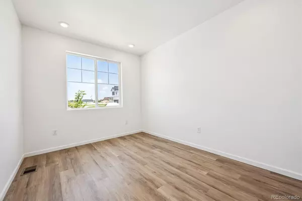 Keenesburg, CO 80643,300 Smith AVE