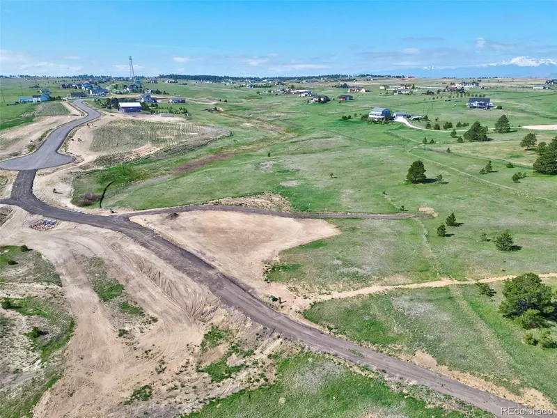15710 Fox Creek LN, Colorado Springs, CO 80908