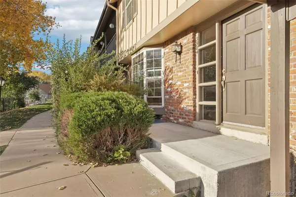 Denver, CO 80227,7101 W Yale AVE #3904