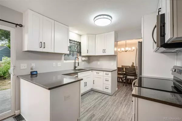 Littleton, CO 80123,9934 W Caley AVE
