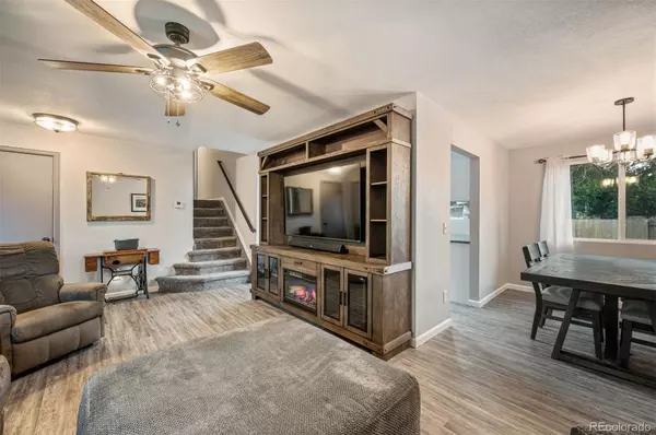 Littleton, CO 80123,9934 W Caley AVE