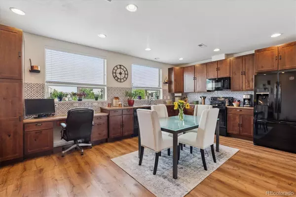 Denver, CO 80238,2424 Uinta ST