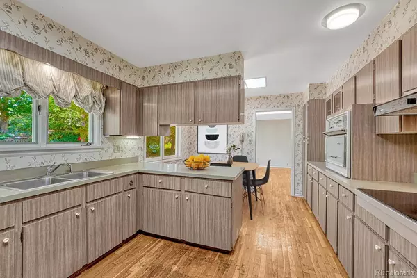 Colorado Springs, CO 80909,2042 Devon ST