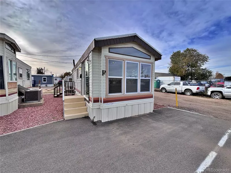 15680 E Colfax AVE, Aurora, CO 80011