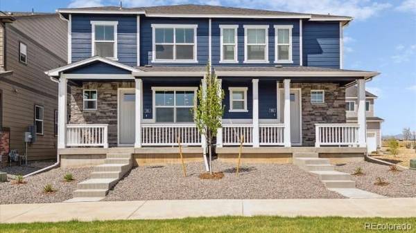 596 Thoroughbred LN, Johnstown, CO 80534