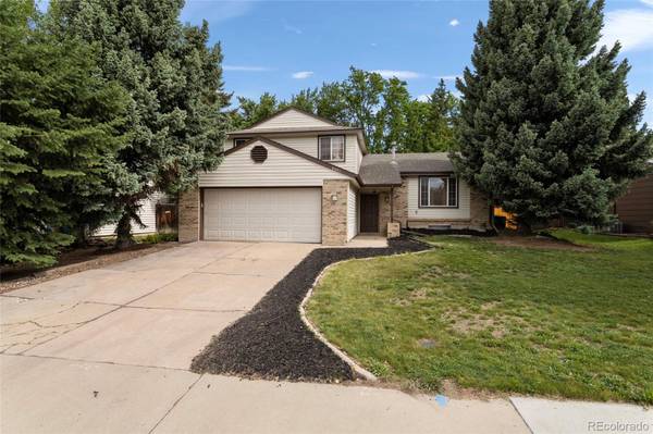 8641 W Hinsdale PL, Littleton, CO 80128