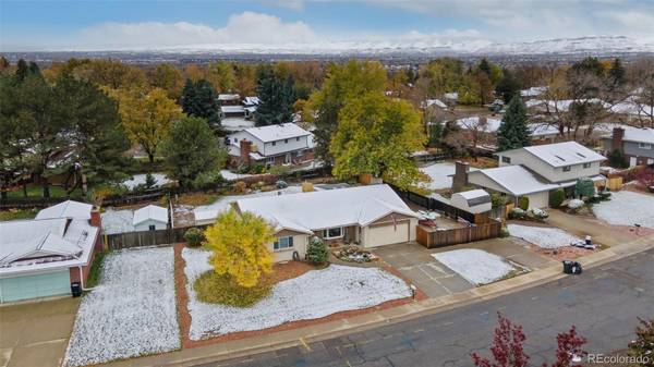 10530 W 77th DR, Arvada, CO 80005