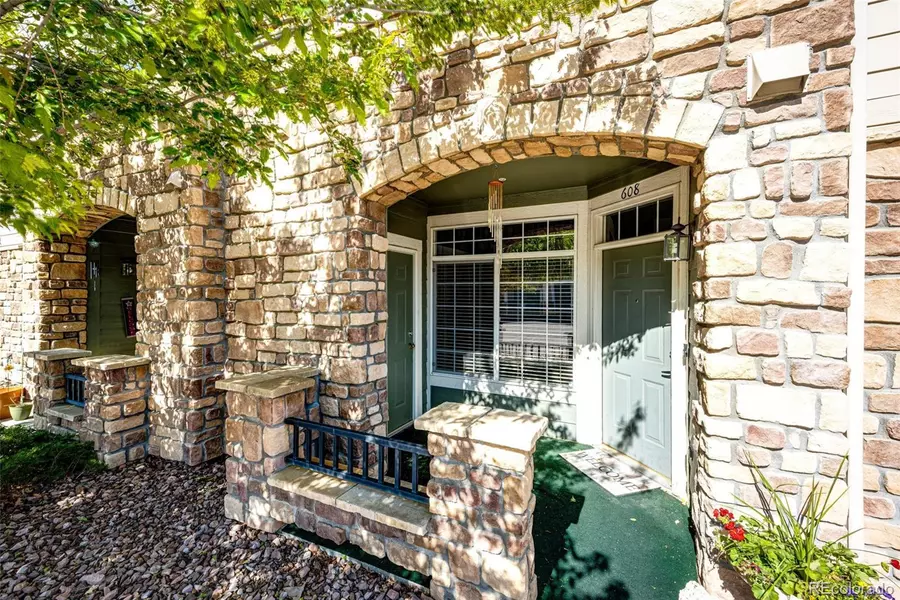 452 Black Feather LOOP #608, Castle Rock, CO 80104