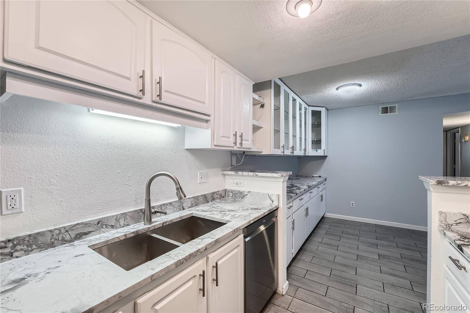 Aurora, CO 80014,3480 S Eagle ST #101