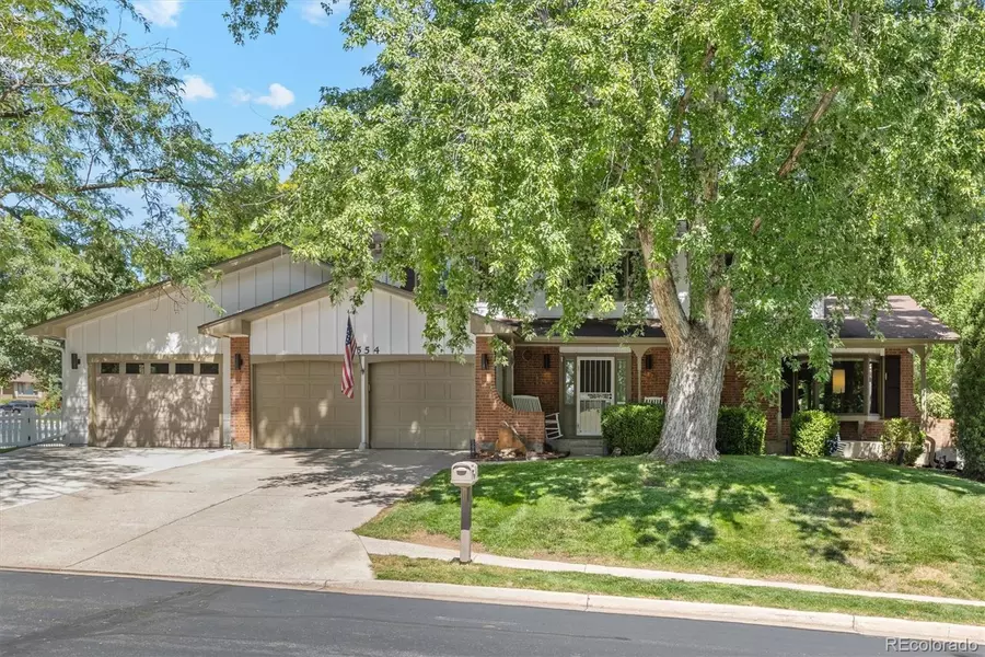 2554 S Balsam ST, Lakewood, CO 80227