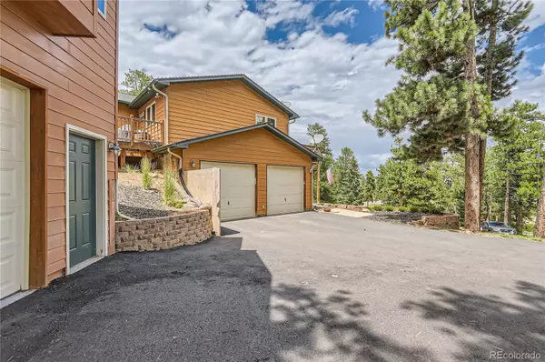 Larkspur, CO 80118,4556 Shoshone DR