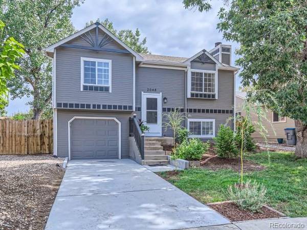 2048 Spencer, Longmont, CO 80501