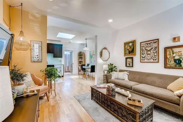 Denver, CO 80205,3053 Curtis ST