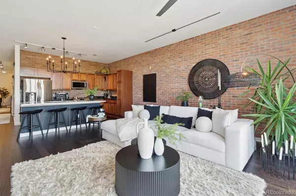Lakewood, CO 80226,7240 W Custer AVE #303