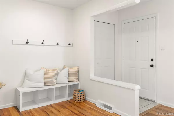Colorado Springs, CO 80909,1226 Holmes DR
