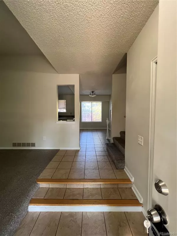 Aurora, CO 80013,2721 S Salida WAY