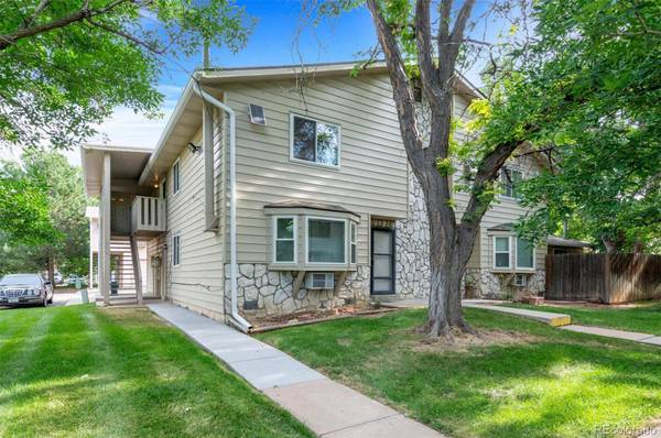 71 Newark ST #D, Aurora, CO 80012