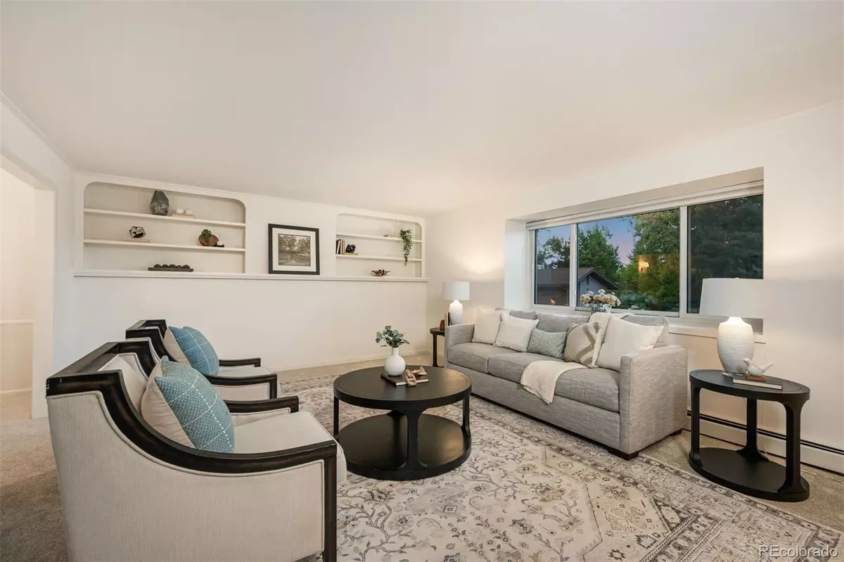 Lakewood, CO 80215,11954 W Applewood Knolls DR