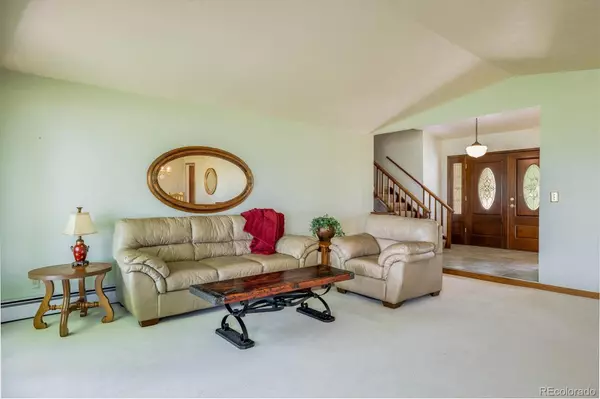 Lafayette, CO 80026,2117 Stonehenge CIR