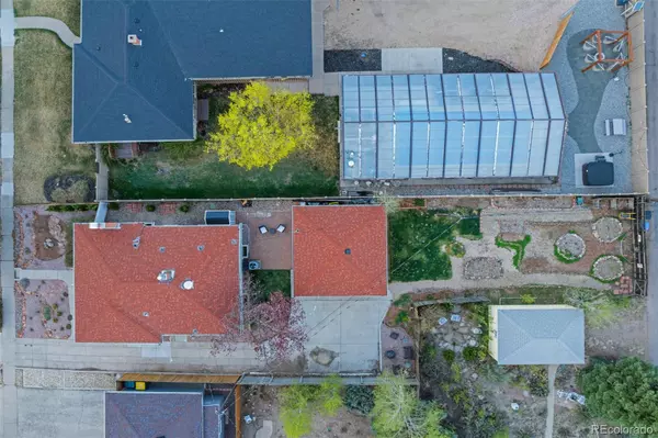 Colorado Springs, CO 80909,811 Farragut AVE