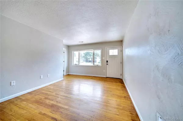 Colorado Springs, CO 80907,318 Maplewood DR