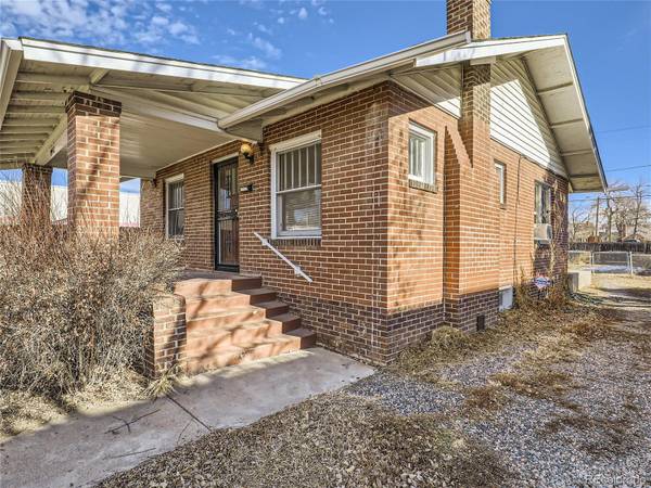 1448 Niagara ST, Denver, CO 80220