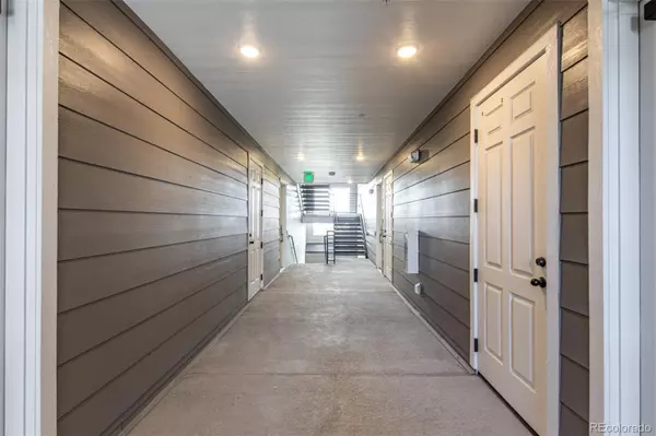 Denver, CO 80249,6153 N Ceylon ST #206