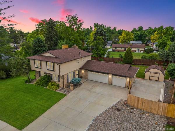 5954 W Leawood DR, Littleton, CO 80123