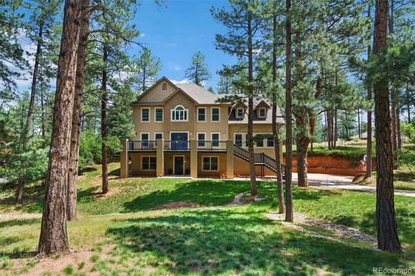 8100 Bannock DR, Larkspur, CO 80118