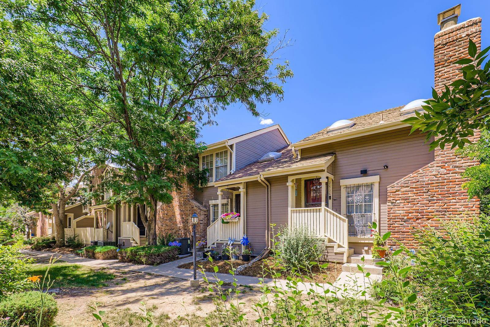 Aurora, CO 80013,2072 S Helena ST #B