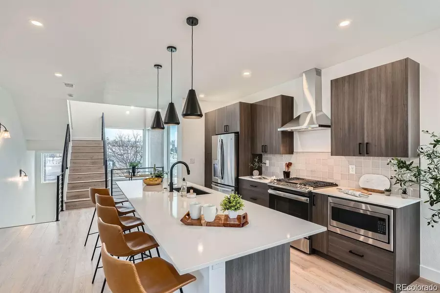 10163 W 38th AVE, Wheat Ridge, CO 80033