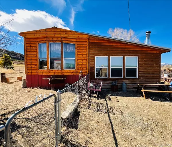 640 County Road 571, Gardner, CO 81040