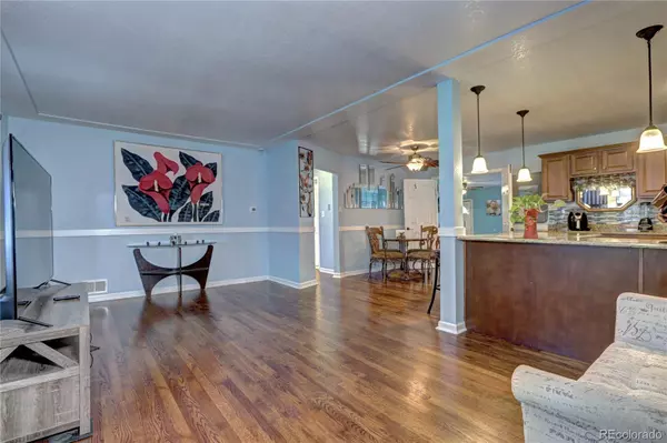 Denver, CO 80219,4070 W Exposition AVE