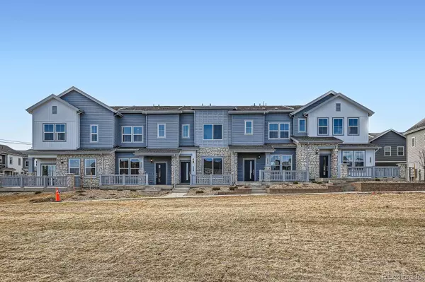 1967 S Haleyville WAY, Aurora, CO 80018
