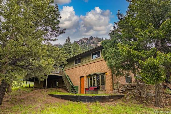 98 Button Rock RD, Lyons, CO 80540