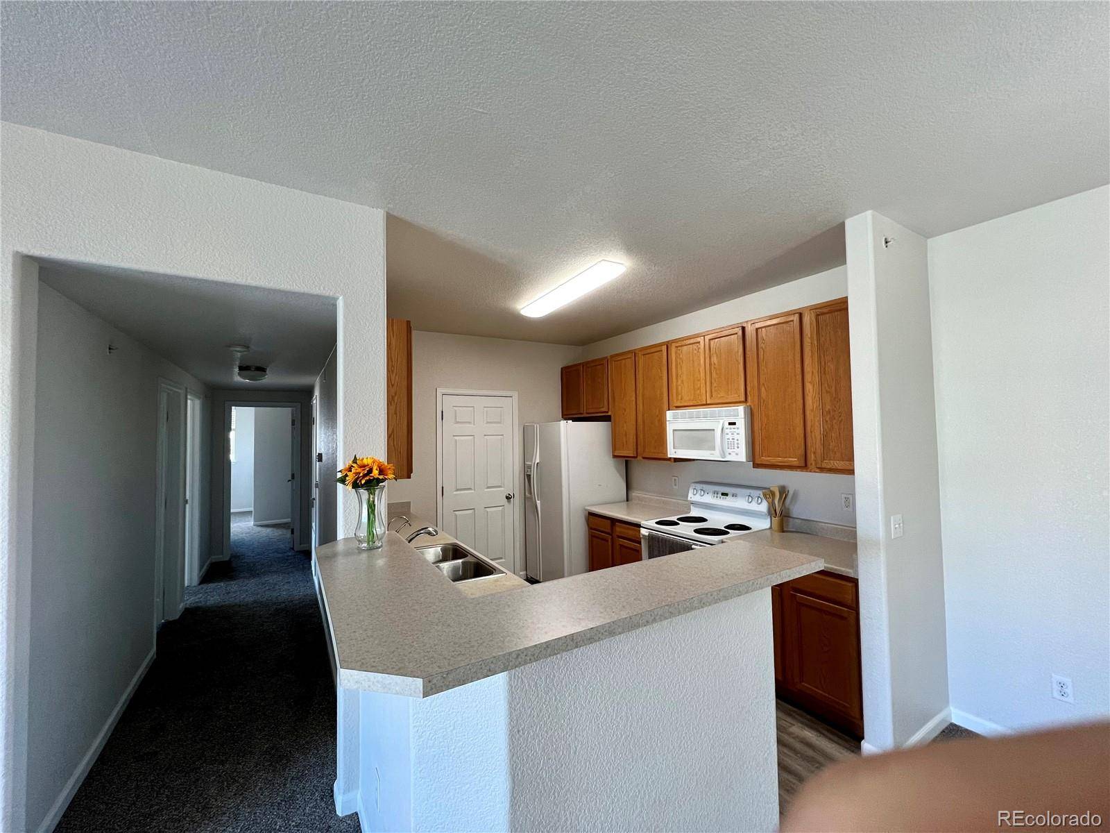 Englewood, CO 80112,15700 E Jamison DR #3308