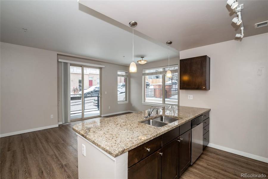 2500 17th #416, Denver, CO 80211