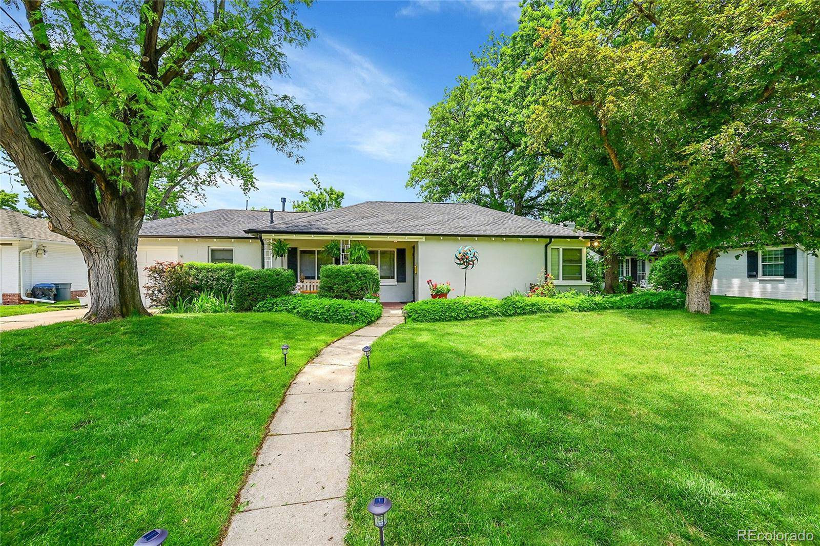1935 Oneida ST, Denver, CO 80220