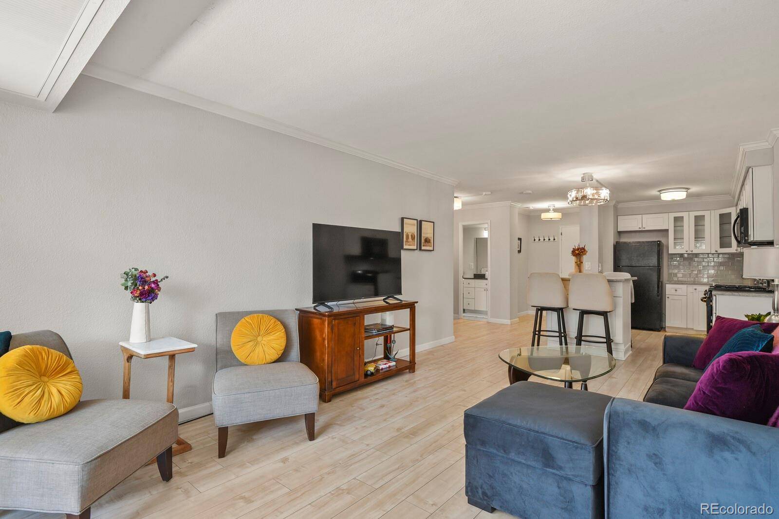 Denver, CO 80203,800 N Washington ST #307
