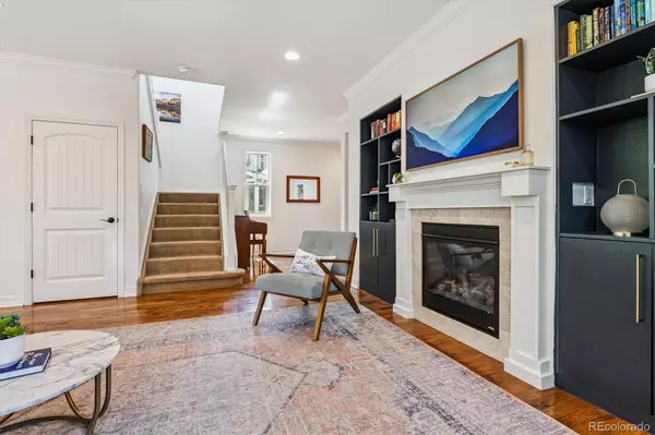 Denver, CO 80238,8695 E 49th PL