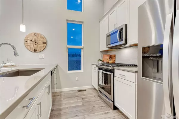 Colorado Springs, CO 80918,7280 Colebrook LN