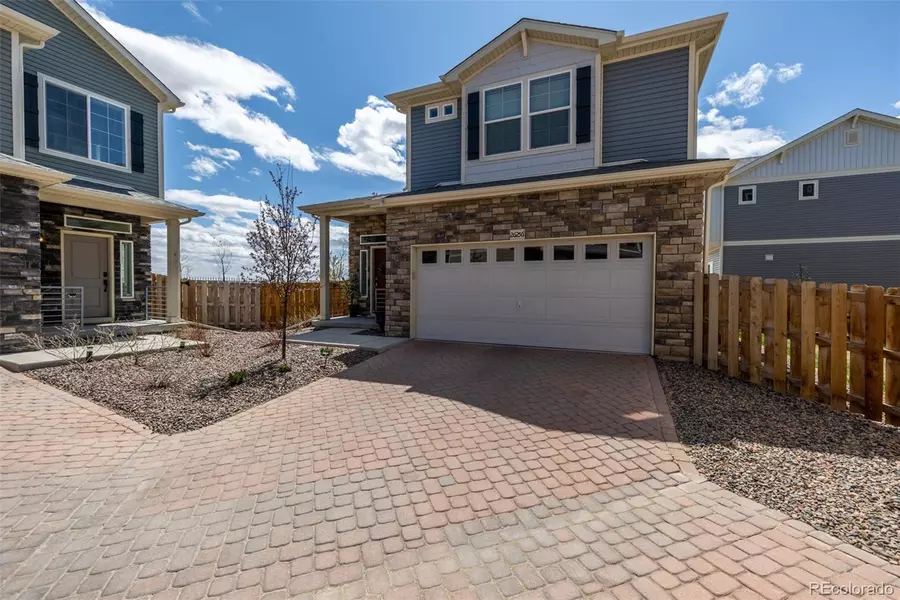 26256 E Byers PL, Aurora, CO 80018