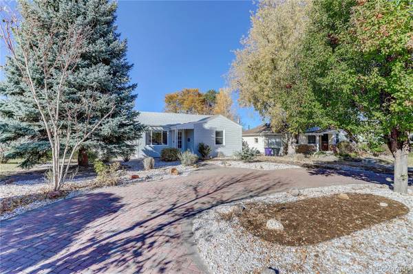 2945 S Clermont DR, Denver, CO 80222