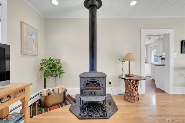 Niwot, CO 80544,141 3rd AVE