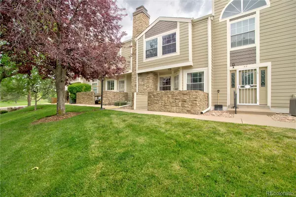 Littleton, CO 80120,210 W Jamison CIR #41